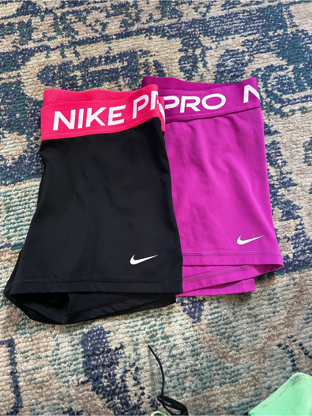 Nike Pro Dri-FIT Shorts Bundle Women’s Size L Black Pink Compression 2 Pair - Picture 2 of 11